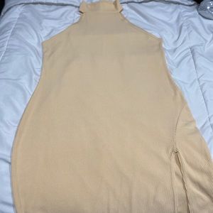 NUDE TURTLE TANK DRESS W/ SLIT